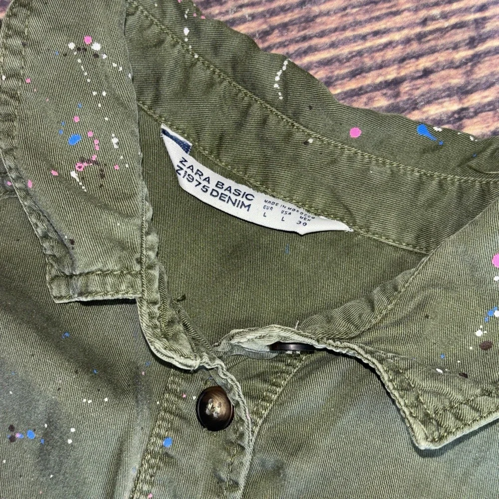 Zara Utility Jacket Dress Size L Green Paint Splatter Button Pockets Military - Picture 4 of 8